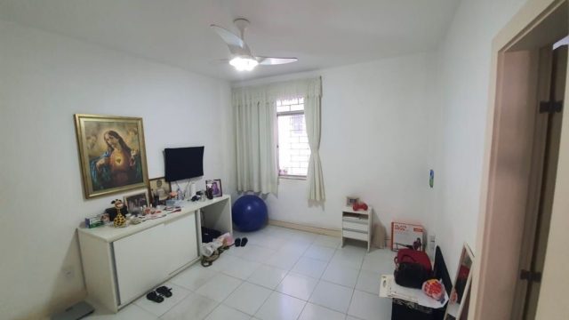 APARTAMENTO 4/4 TENDO 2 SUÍTE NA PITUBA